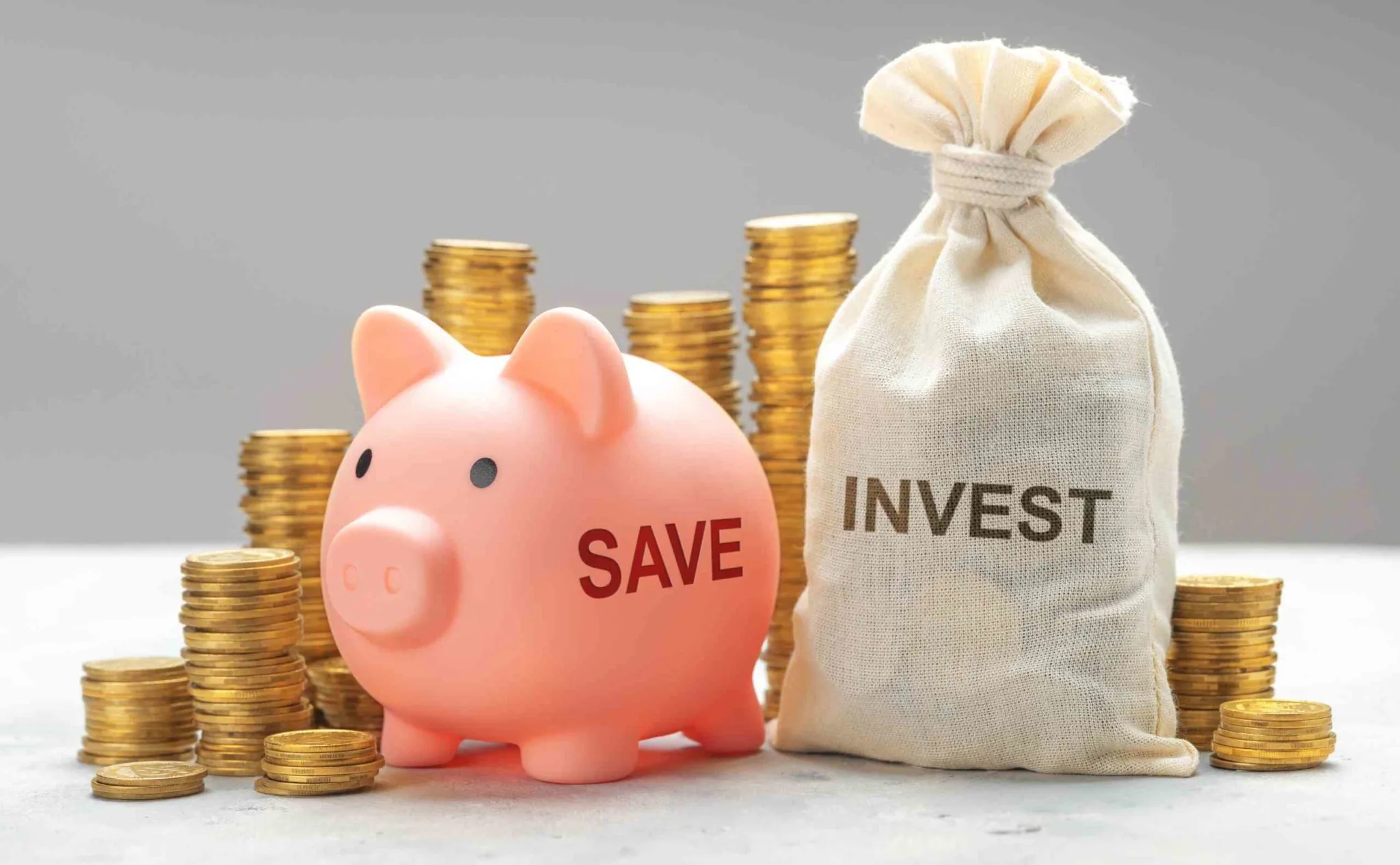 Ahorro e Inversión: Claves para una Planificación Financiera Sólida