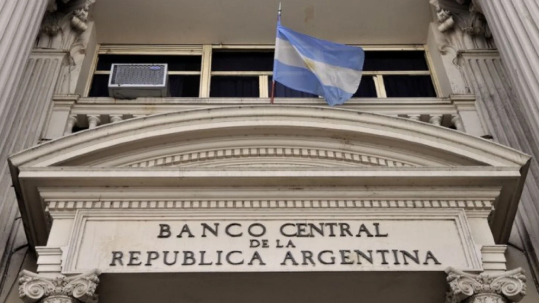 La estrategia del Banco Central: ¿Qué pasa con el mercado cambiario?