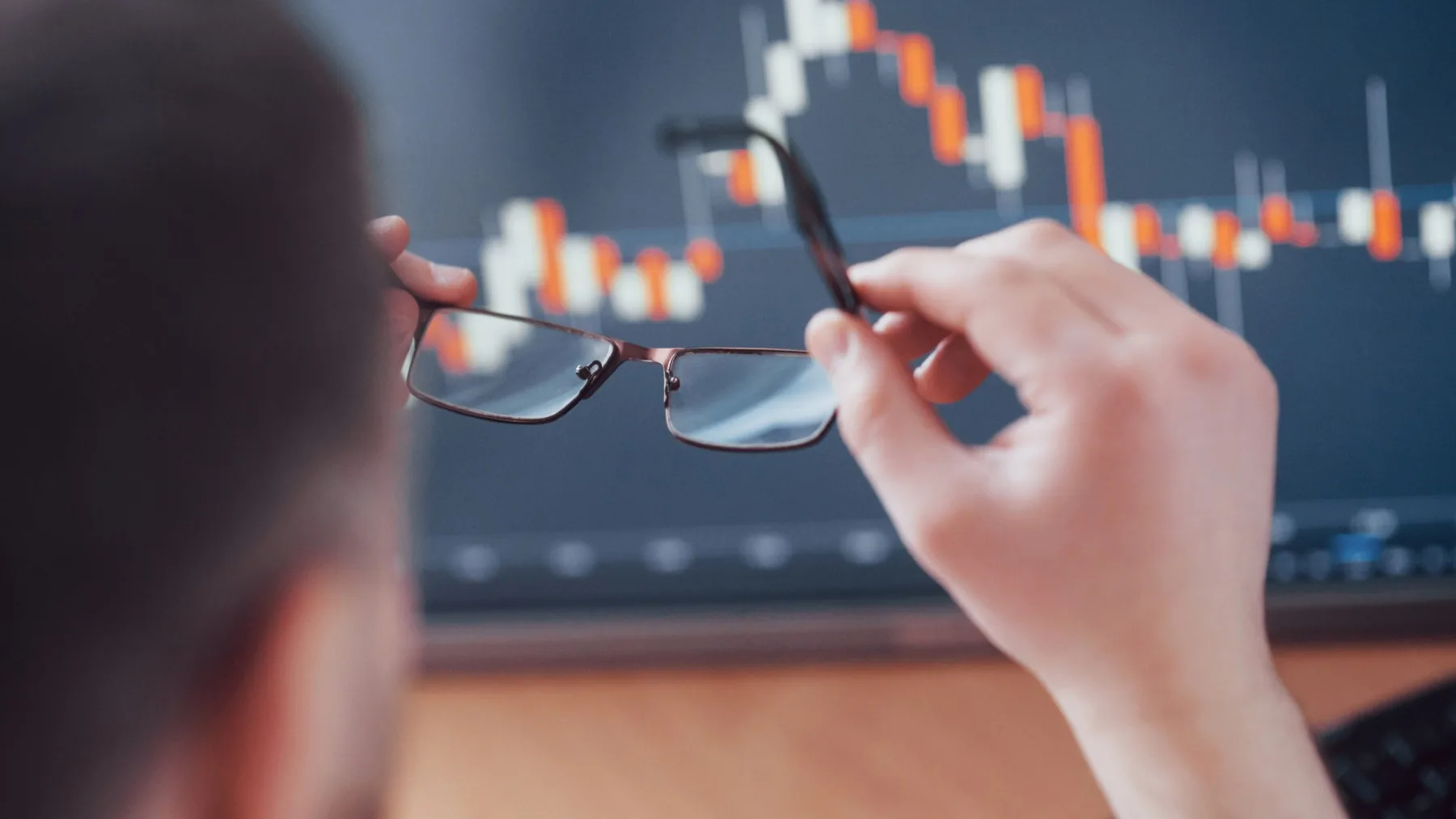 Mercados financieros y economía: Guía 2025 para inversores