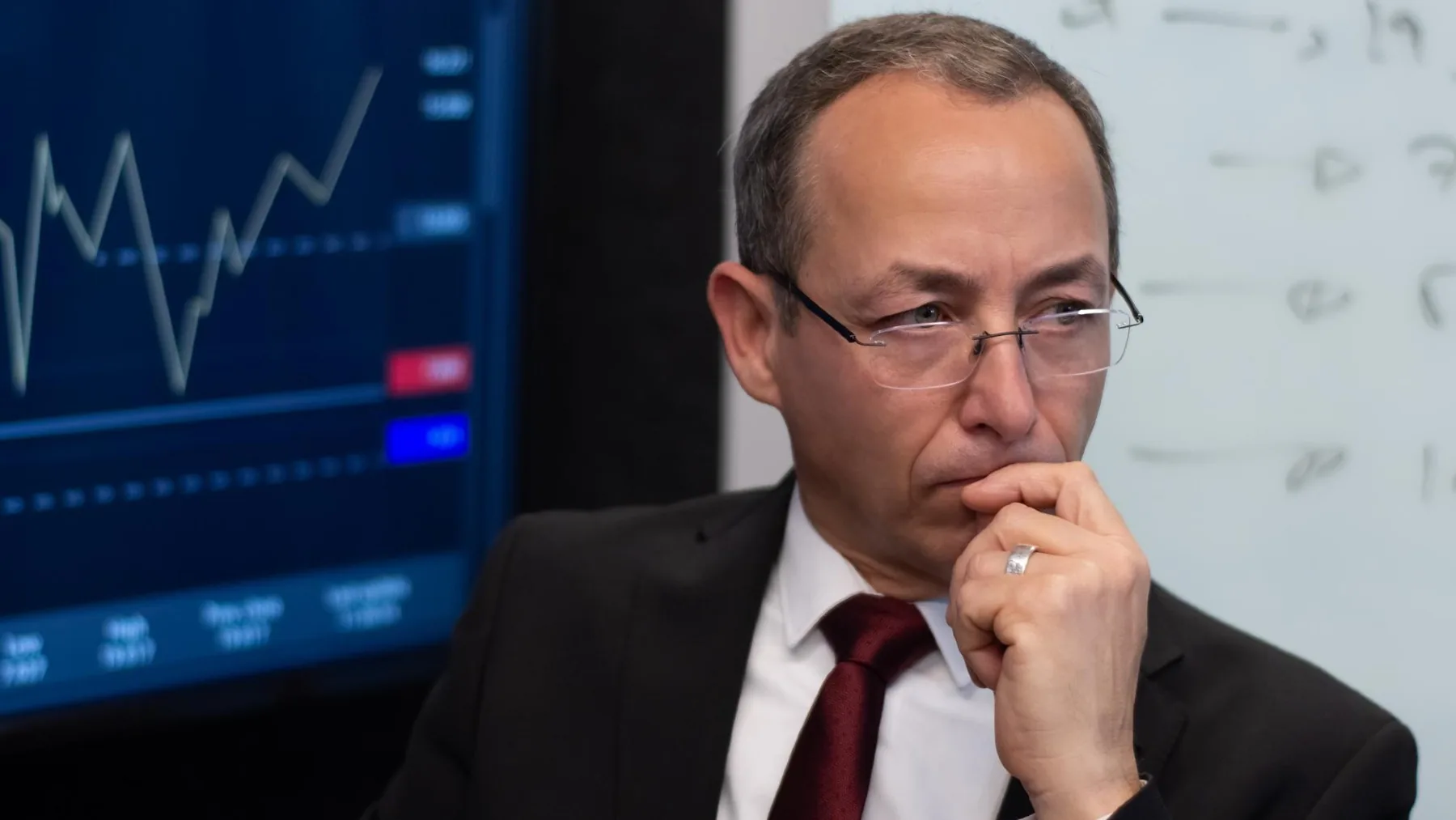 Aumento en el rendimiento del bono estadounidense a 30 años: Análisis de impacto en mercados internacionales